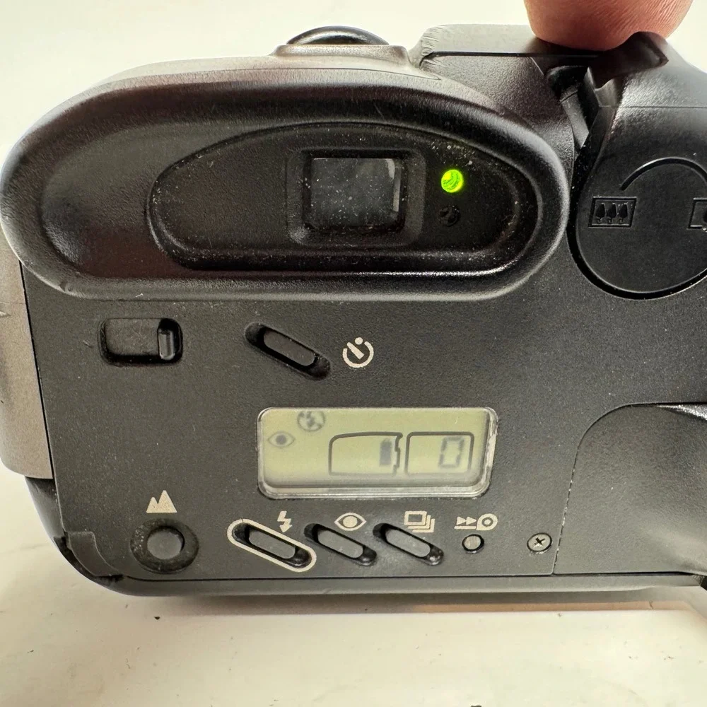 Canon Photura 35mm Film Camera 35-105mm Zoom Lens Point and Shoot As READ Descr.